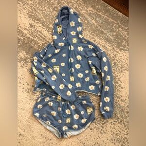 Parks Project National Geographic Girls Daisy Matching Sweatset